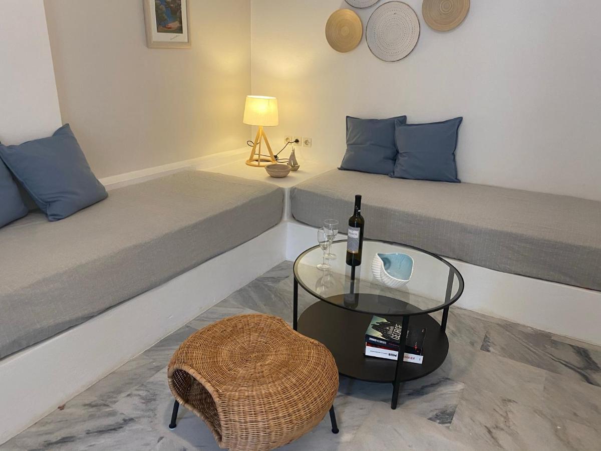 Apartment Caeli Paros By Kostas & Joanna Studios Logaras