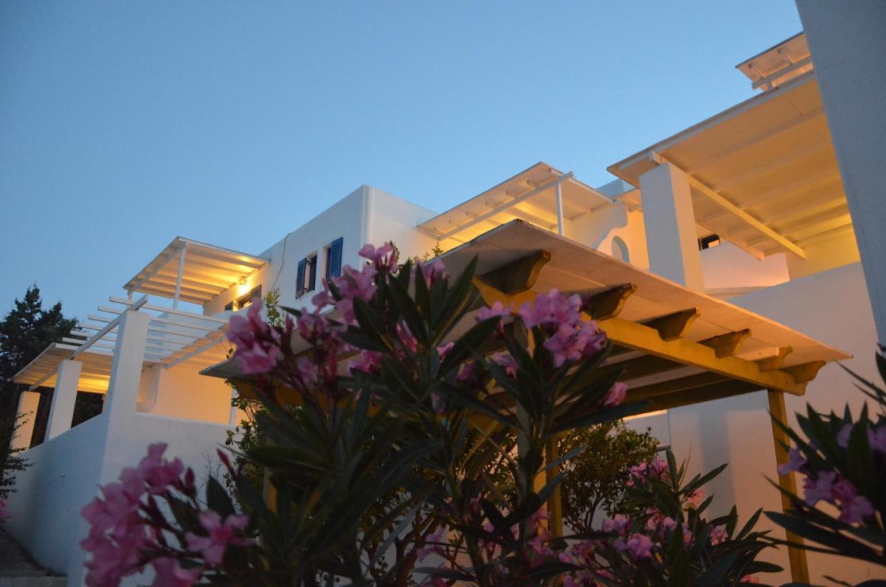 Caeli Paros By Kostas & Joanna Studios Apartment Logaras